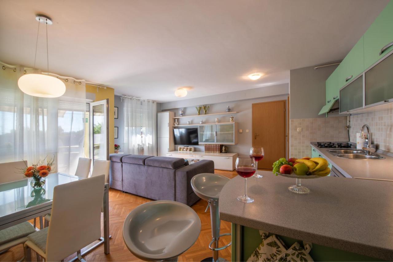 Apartman Silvija أوسييك المظهر الخارجي الصورة